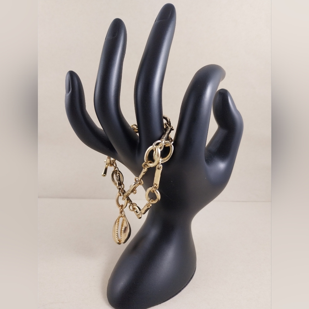 J. Crew Chain Bracelet with Shell Charm - Picture 2 of 8